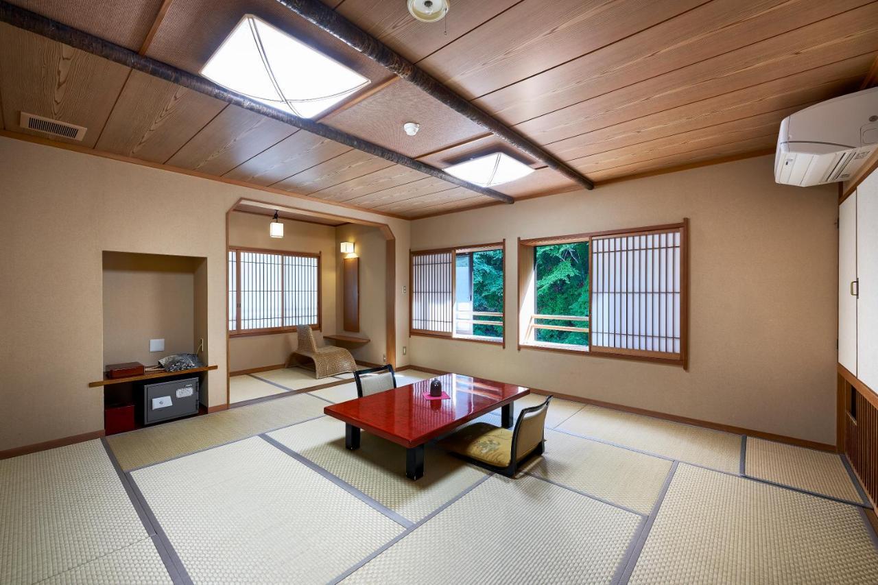 中之条 四万温泉丰岛屋酒店 外观 照片